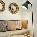 Downtown Lovers Apartments: Costa Do Castelo Apartamento