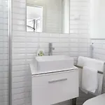 Apartamento Downtown Lovers Apartments: Costa Do Castelo *