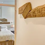 Downtown Lovers Apartments: Costa Do Castelo 리스본
