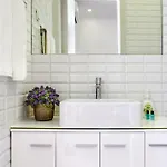 Downtown Lovers Apartments: Costa Do Castelo Апартаменты