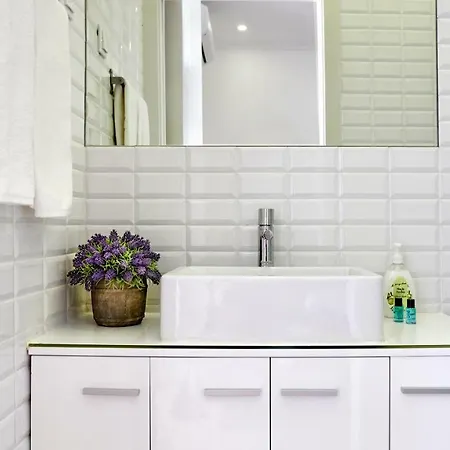Downtown Lovers Apartments: Costa Do Castelo Daire